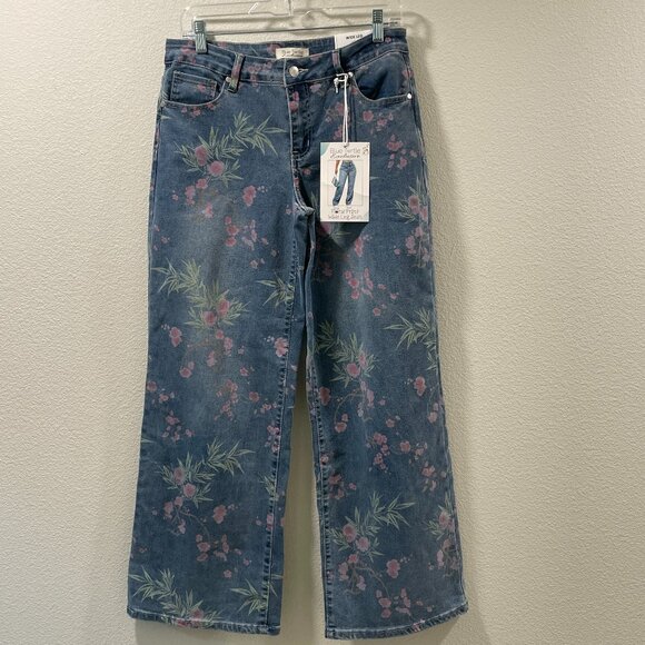 BLUE TURTLE (NWT) Mid-rise Wide Leg Jeans, Floral Washed Denim - 11/30 - Picture 1 of 9